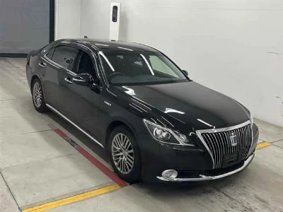 Toyota CROWN MAJESTA