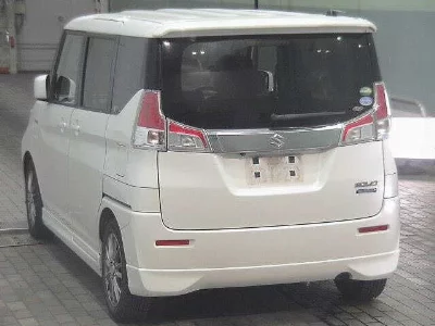 Suzuki Solio