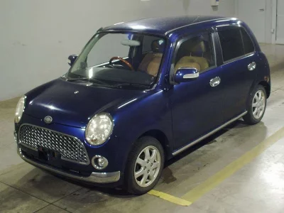 Daihatsu Mira Gino