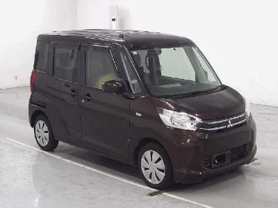 Mitsubishi eK X Space