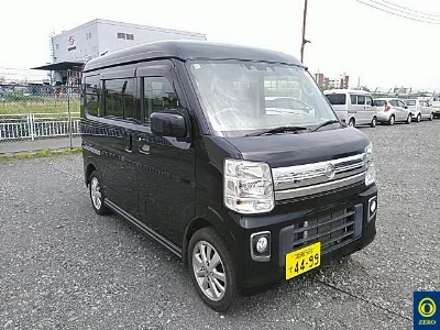 Nissan NV100 Clipper Rio