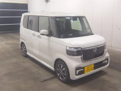 Honda N BOX CUSTOM