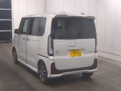 Honda N BOX CUSTOM