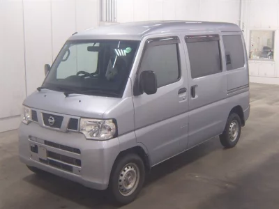NISSAN NV100 CLIPPER