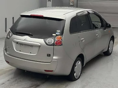 Mitsubishi Colt Plus