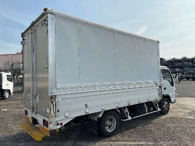 Nissan ATLAS