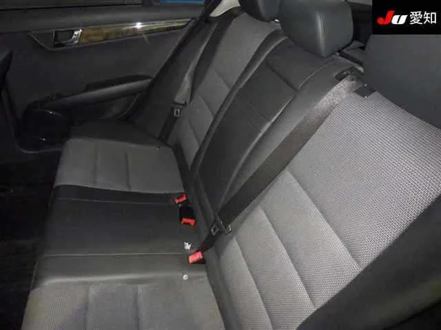Mercedes-Benz C-Class  с аукциона в Японии