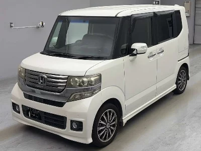 Honda N BOX CUSTOM
