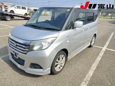 Suzuki Solio