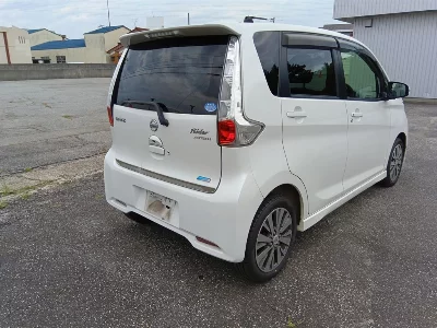 NISSAN DAYZ