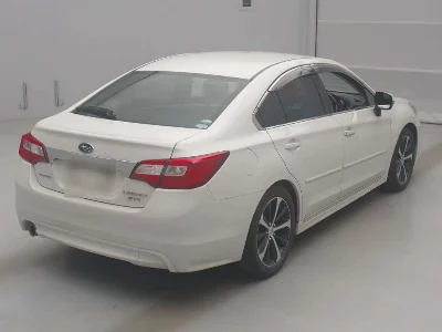 Subaru LEGACY B4