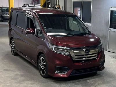 Honda STEPWGN SPADA