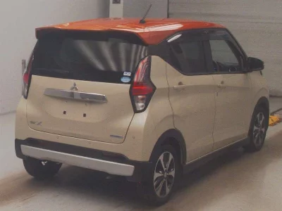 MITSUBISHI EK X