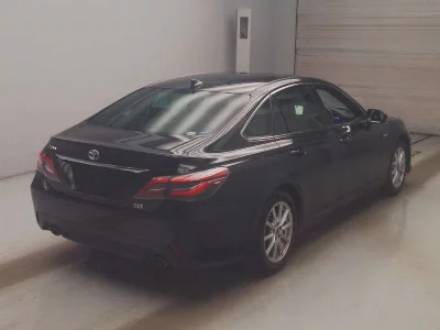 Статистика аукционов Toyota CROWN HYBRID