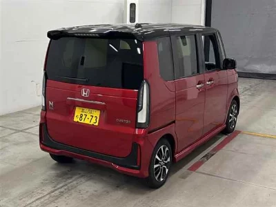 Honda N BOX CUSTOM