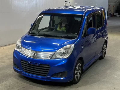 Mitsubishi Delica D:2