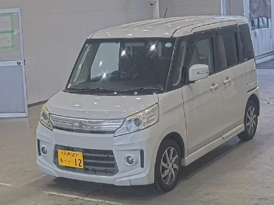 Suzuki Spacia Custom