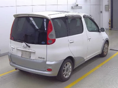 Toyota FUN CARGO