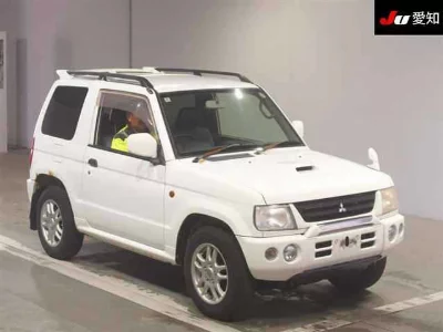 Mitsubishi Pajero Mini