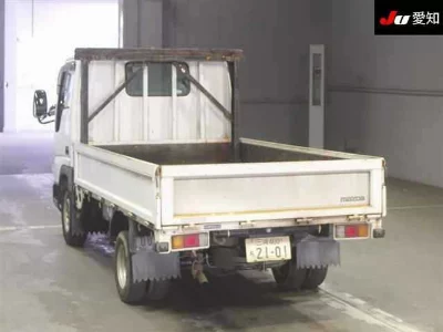 Mazda TITAN
