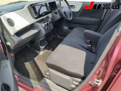 Suzuki MRWAGON