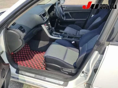 Subaru LEGACY B4