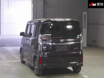 Honda N BOX CUSTOM