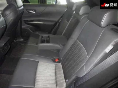 Toyota HARRIER HYBRID