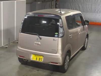 Suzuki MRWAGON