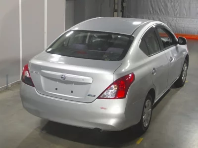 NISSAN TIIDA LATIO