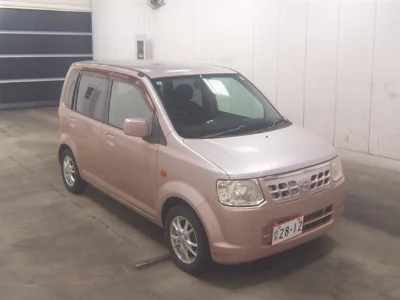 Nissan Otti