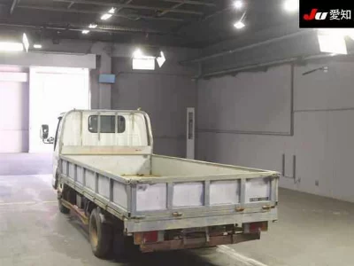 Nissan Atlas