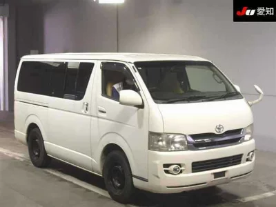 Toyota HiAce Van