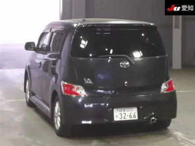 Toyota bB