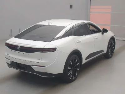 Toyota Crown Crossover