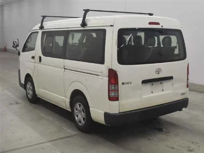 Toyota HIACE WAGON