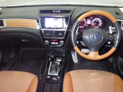 Subaru Exiga Crossover 7