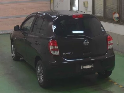 Nissan March