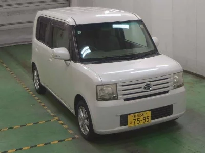 Daihatsu Move Conte