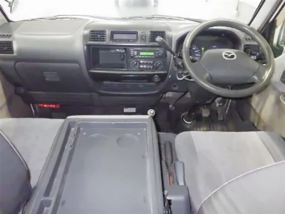 Mazda Bongo Van
