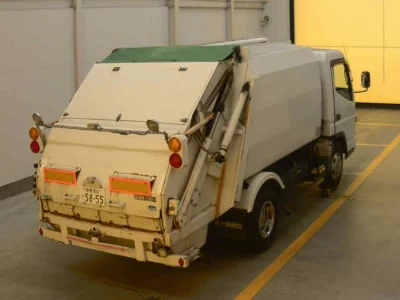 Mitsubishi Fuso Canter