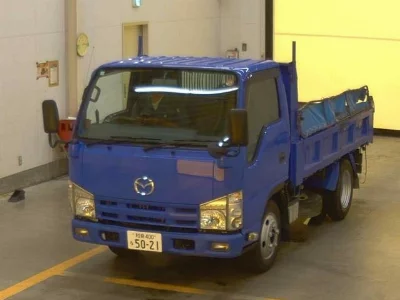 Mazda Titan
