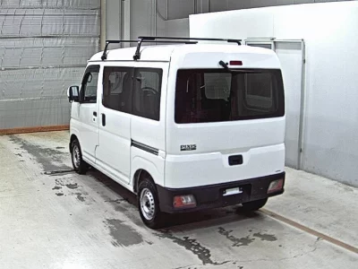 Toyota Pixis Van