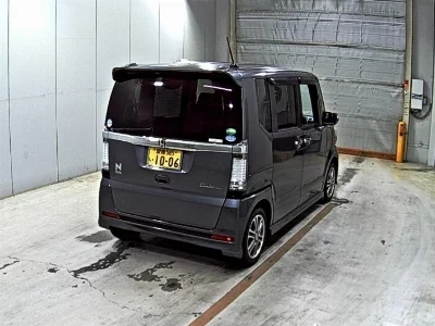 Honda N BOX CUSTOM