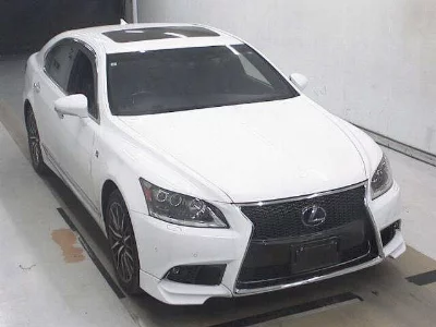 Lexus LS600h