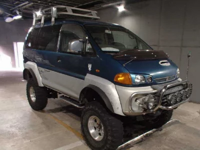 Mitsubishi DELICA SPACE GEAR