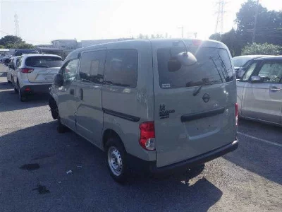 Nissan NV200 VANETTE VAN