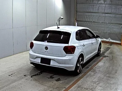 VOLKSWAGEN POLO GTI