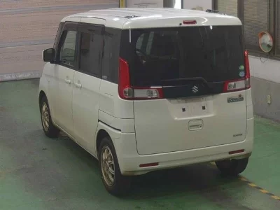 Suzuki Spacia