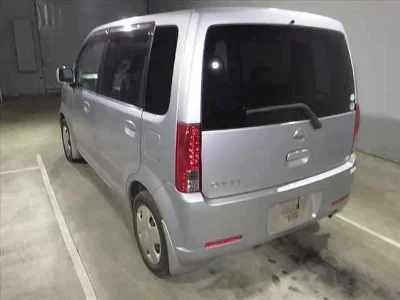 Nissan Otti